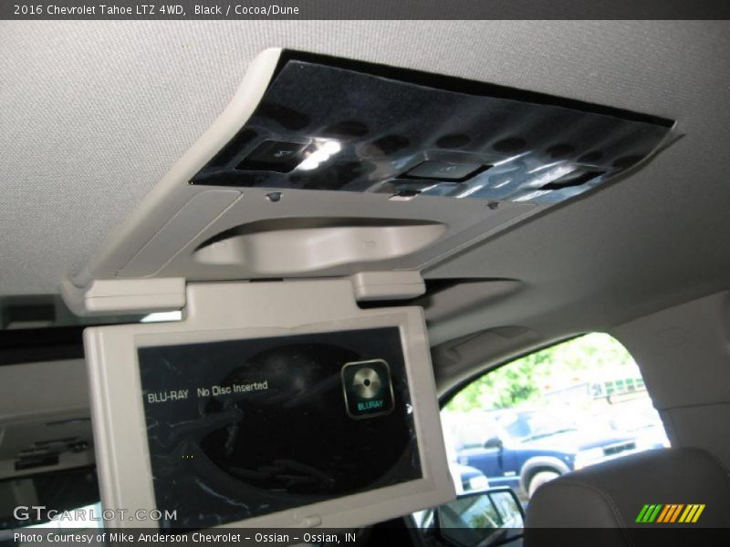 Controls of 2016 Tahoe LTZ 4WD