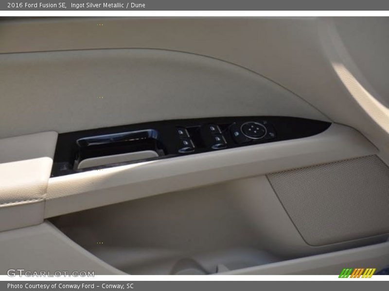Ingot Silver Metallic / Dune 2016 Ford Fusion SE