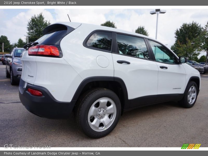 Bright White / Black 2016 Jeep Cherokee Sport