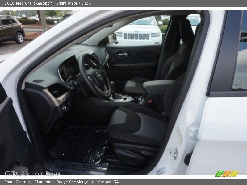 Bright White / Black 2016 Jeep Cherokee Sport