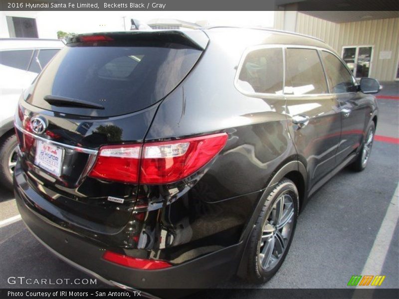 Becketts Black / Gray 2016 Hyundai Santa Fe Limited