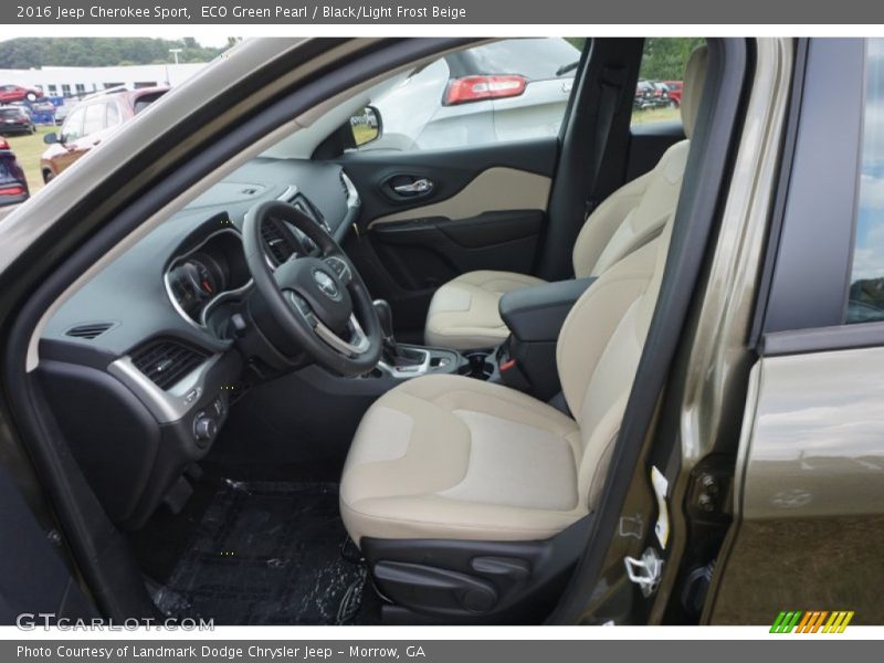  2016 Cherokee Sport Black/Light Frost Beige Interior