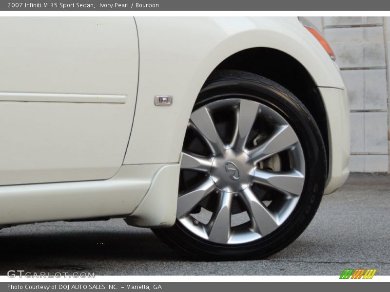 Ivory Pearl / Bourbon 2007 Infiniti M 35 Sport Sedan