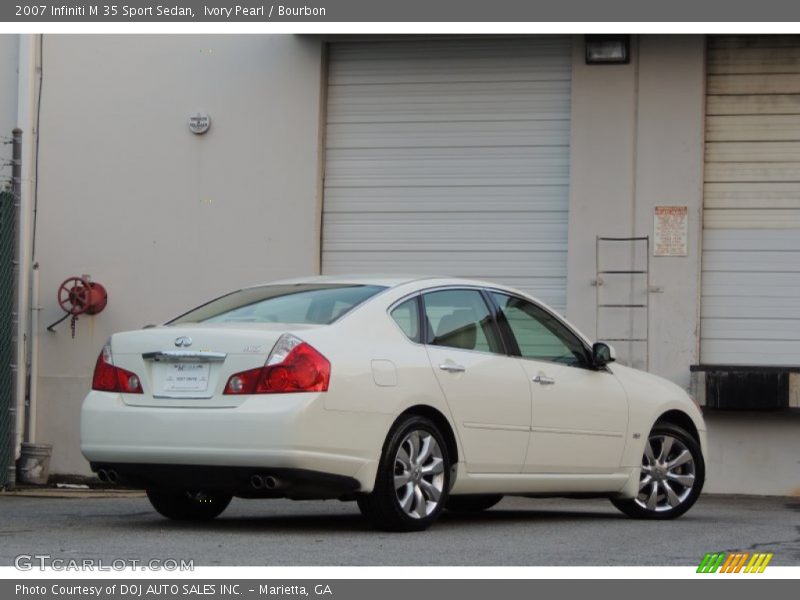 Ivory Pearl / Bourbon 2007 Infiniti M 35 Sport Sedan