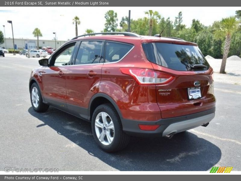 Sunset Metallic / Medium Light Stone 2016 Ford Escape SE