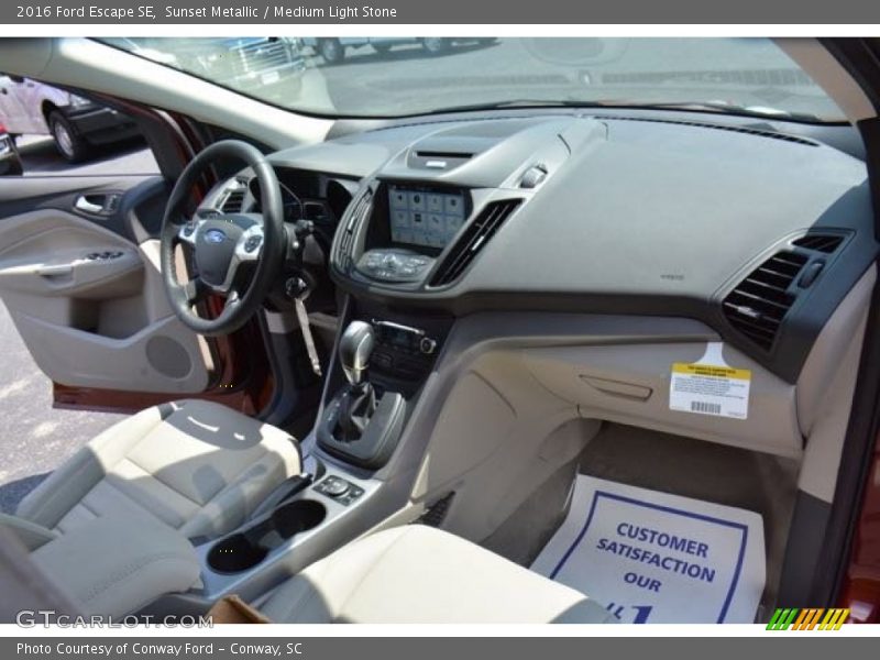 Sunset Metallic / Medium Light Stone 2016 Ford Escape SE