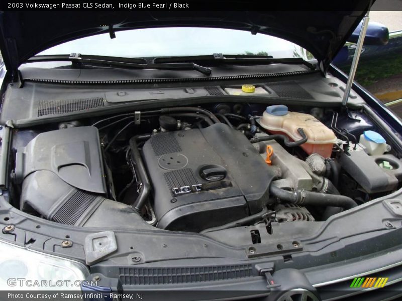 Indigo Blue Pearl / Black 2003 Volkswagen Passat GLS Sedan