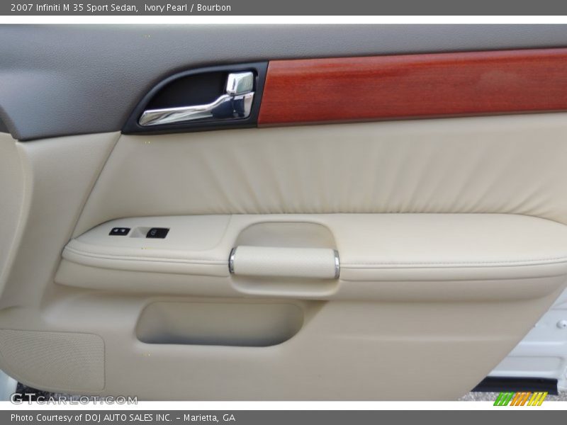 Ivory Pearl / Bourbon 2007 Infiniti M 35 Sport Sedan