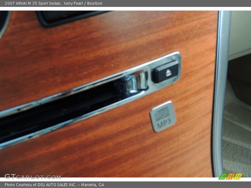 Ivory Pearl / Bourbon 2007 Infiniti M 35 Sport Sedan