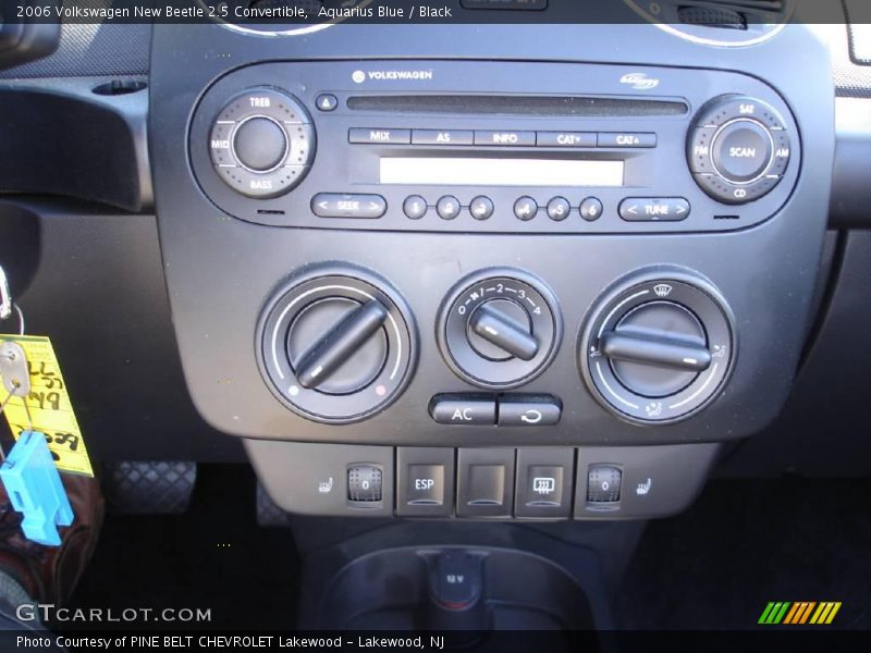 Aquarius Blue / Black 2006 Volkswagen New Beetle 2.5 Convertible
