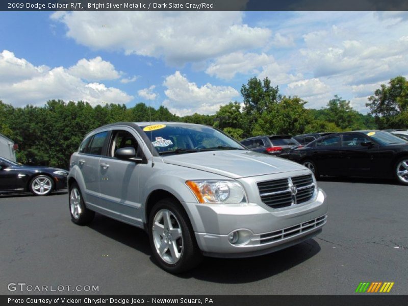 Front 3/4 View of 2009 Caliber R/T