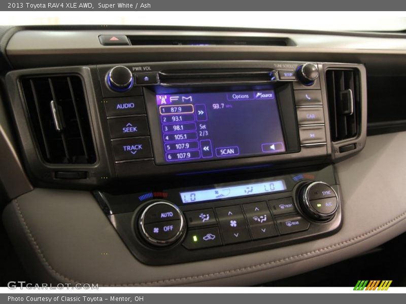 Super White / Ash 2013 Toyota RAV4 XLE AWD