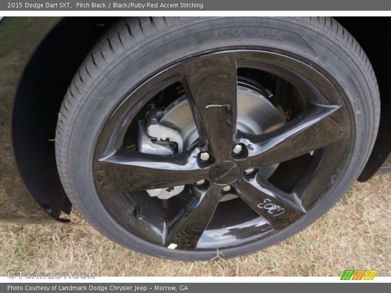 Pitch Black / Black/Ruby Red Accent Stitching 2015 Dodge Dart SXT