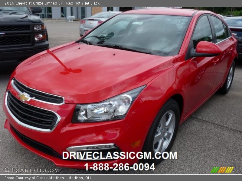 Red Hot / Jet Black 2016 Chevrolet Cruze Limited LT