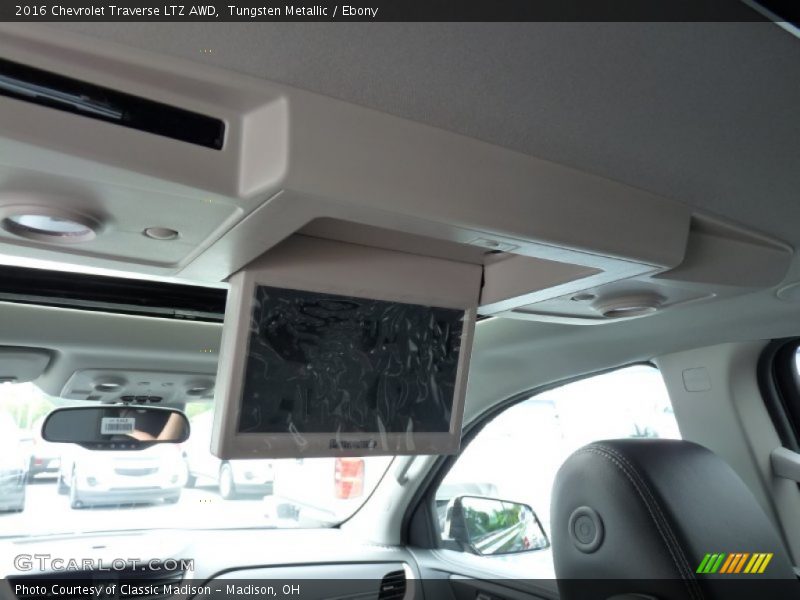 Tungsten Metallic / Ebony 2016 Chevrolet Traverse LTZ AWD