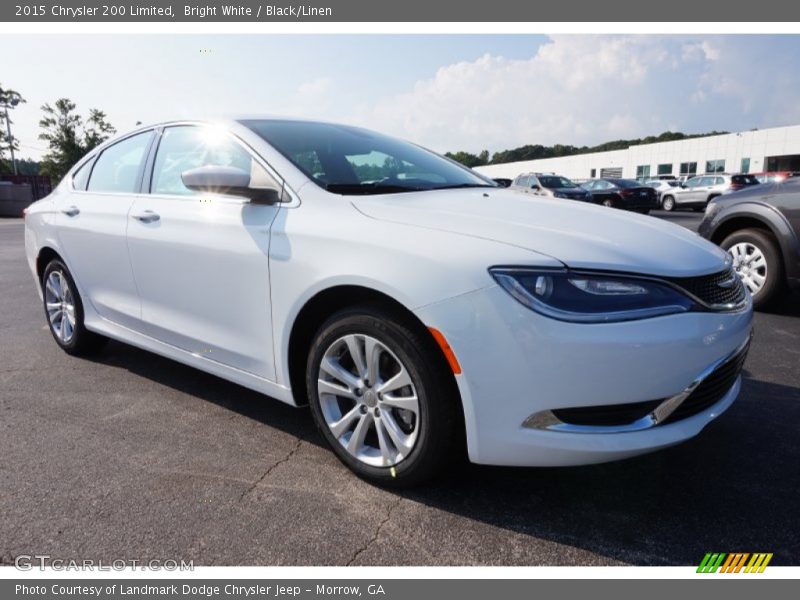 Bright White / Black/Linen 2015 Chrysler 200 Limited