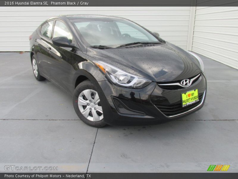Phantom Black / Gray 2016 Hyundai Elantra SE