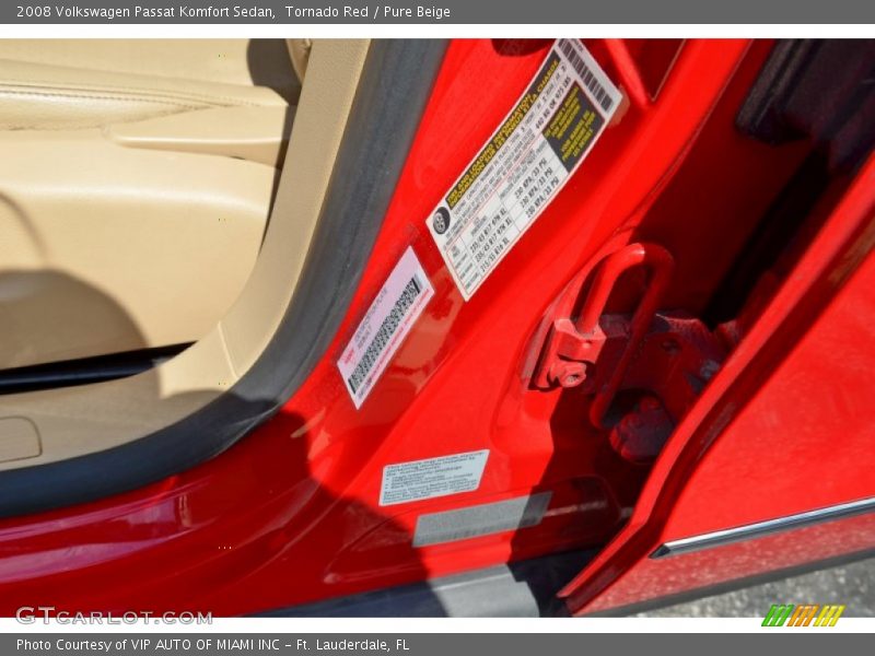 Tornado Red / Pure Beige 2008 Volkswagen Passat Komfort Sedan