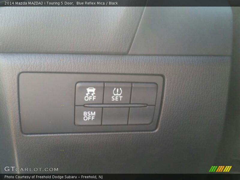 Blue Reflex Mica / Black 2014 Mazda MAZDA3 i Touring 5 Door