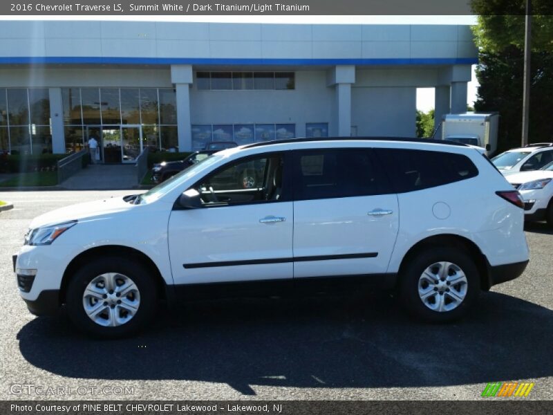 Summit White / Dark Titanium/Light Titanium 2016 Chevrolet Traverse LS