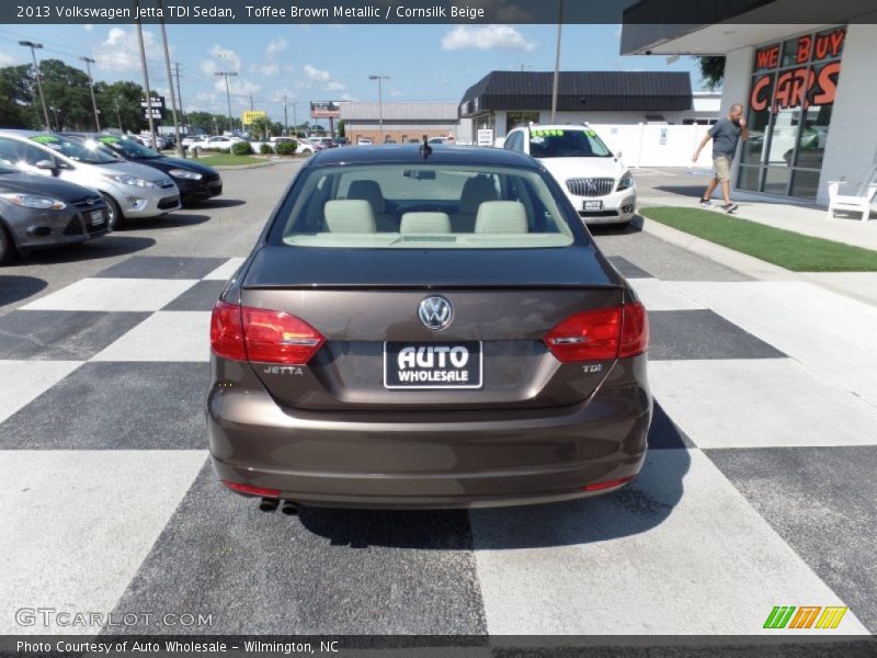 Toffee Brown Metallic / Cornsilk Beige 2013 Volkswagen Jetta TDI Sedan
