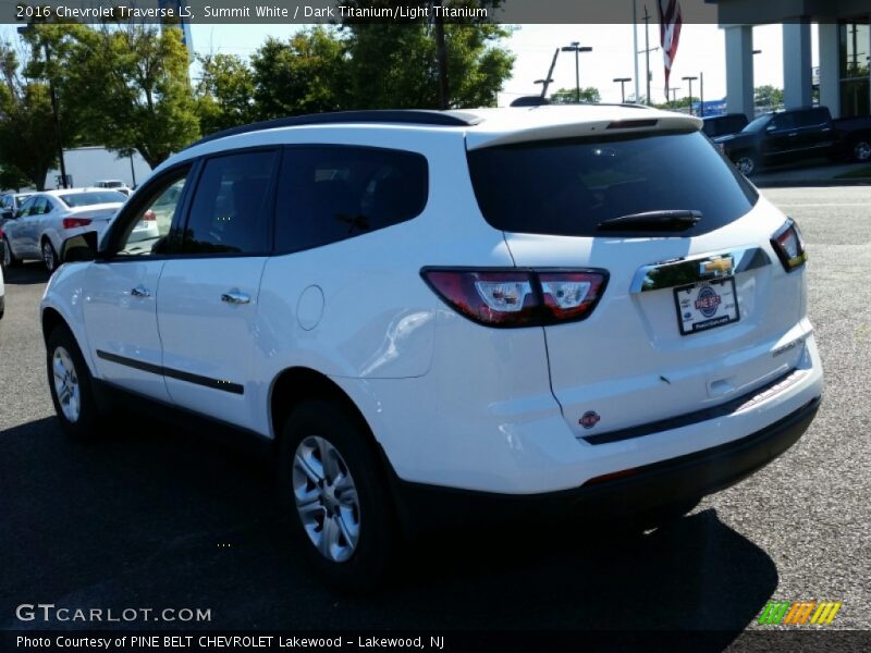 Summit White / Dark Titanium/Light Titanium 2016 Chevrolet Traverse LS