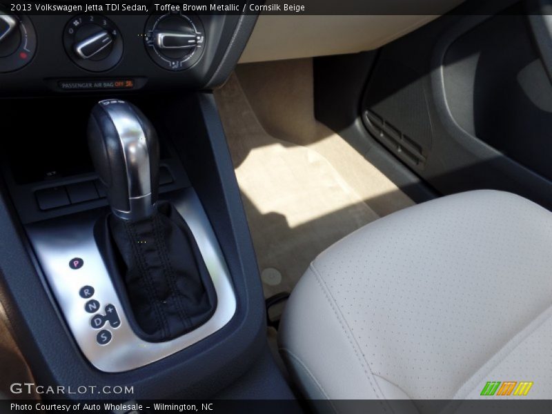 Toffee Brown Metallic / Cornsilk Beige 2013 Volkswagen Jetta TDI Sedan
