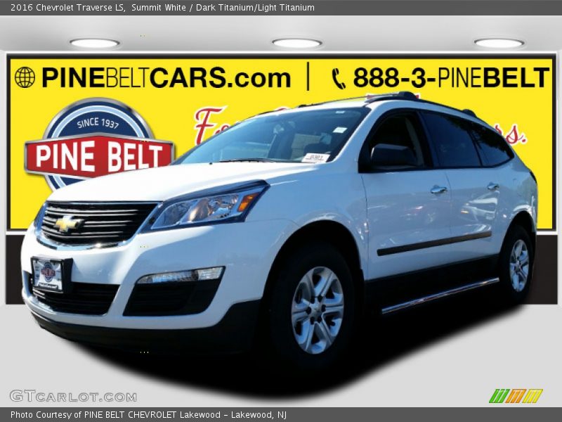 Summit White / Dark Titanium/Light Titanium 2016 Chevrolet Traverse LS