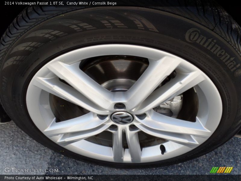 Candy White / Cornsilk Beige 2014 Volkswagen Passat 1.8T SE