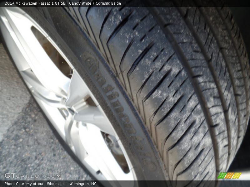 Candy White / Cornsilk Beige 2014 Volkswagen Passat 1.8T SE