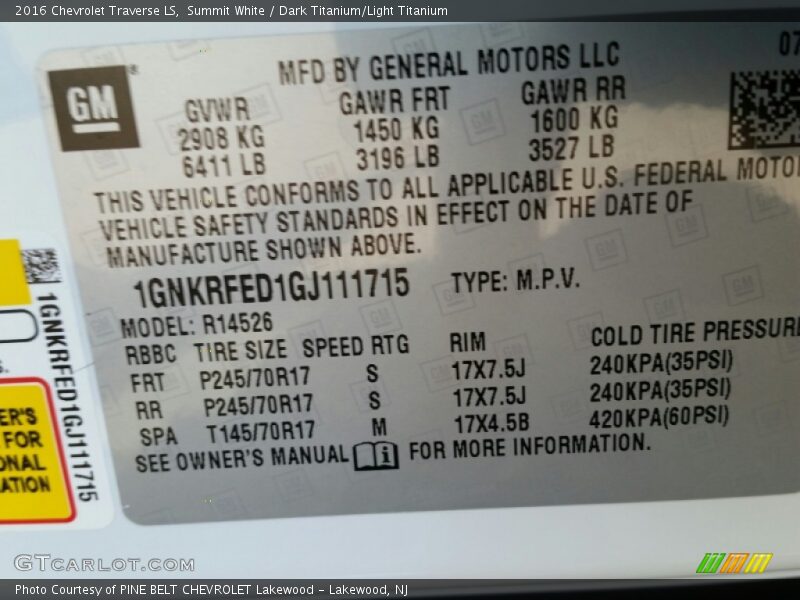 Summit White / Dark Titanium/Light Titanium 2016 Chevrolet Traverse LS