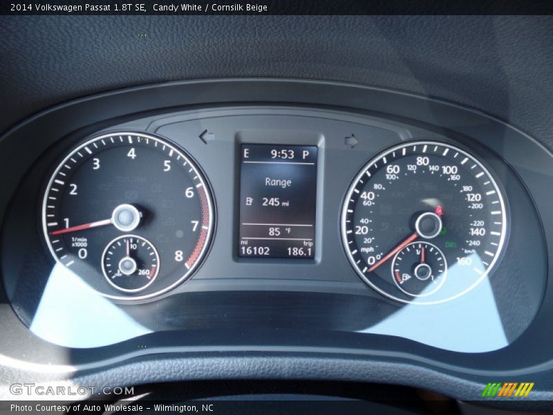 Candy White / Cornsilk Beige 2014 Volkswagen Passat 1.8T SE