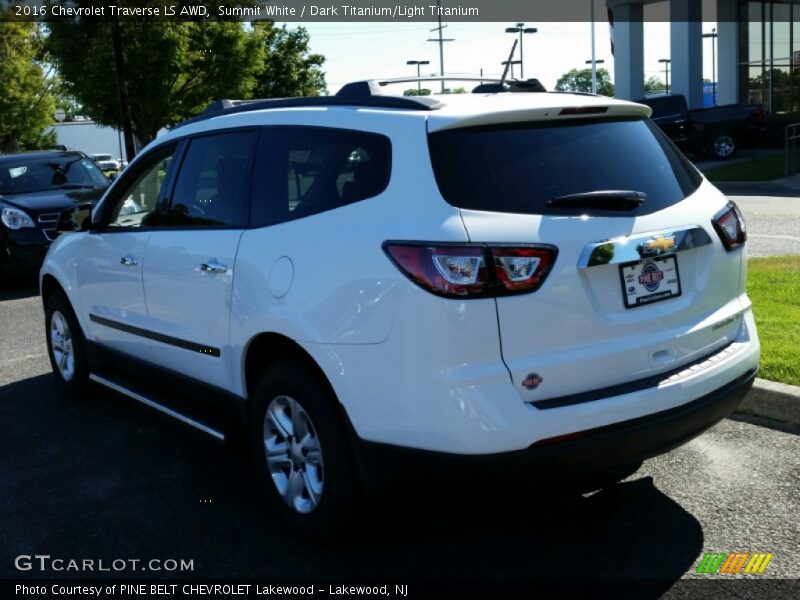 Summit White / Dark Titanium/Light Titanium 2016 Chevrolet Traverse LS AWD