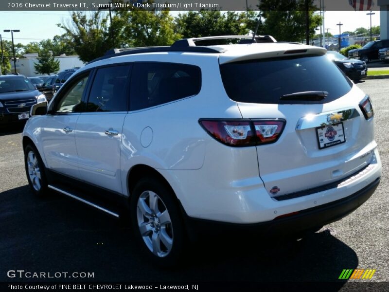 Summit White / Dark Titanium/Light Titanium 2016 Chevrolet Traverse LT
