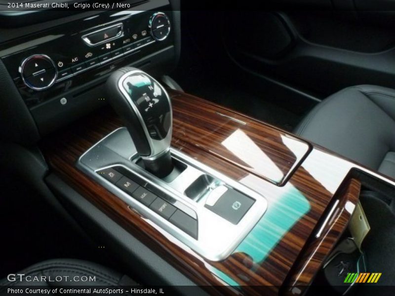 Grigio (Grey) / Nero 2014 Maserati Ghibli