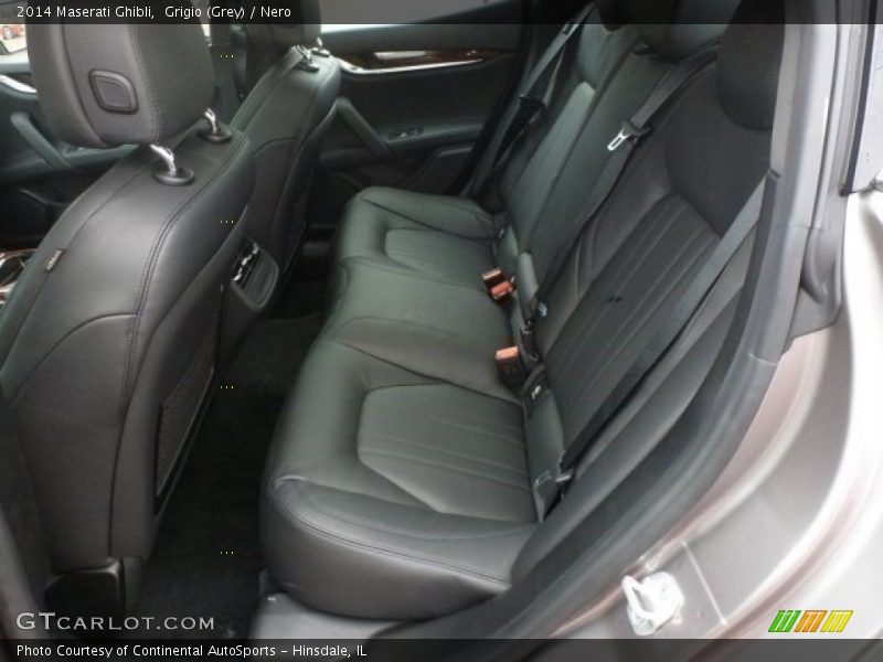 Grigio (Grey) / Nero 2014 Maserati Ghibli