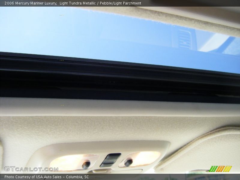 Light Tundra Metallic / Pebble/Light Parchment 2006 Mercury Mariner Luxury