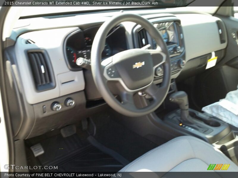 Silver Ice Metallic / Jet Black/Dark Ash 2015 Chevrolet Colorado WT Extended Cab 4WD
