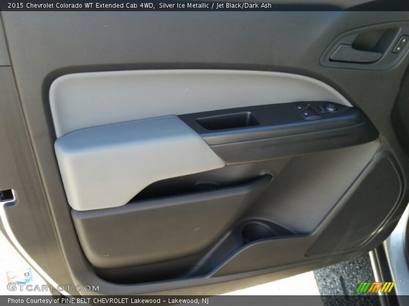 Silver Ice Metallic / Jet Black/Dark Ash 2015 Chevrolet Colorado WT Extended Cab 4WD