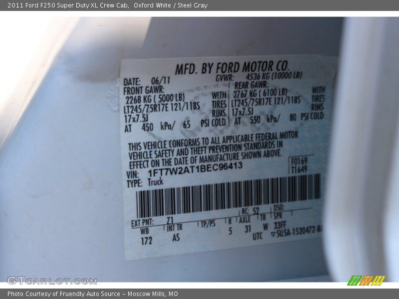 Oxford White / Steel Gray 2011 Ford F250 Super Duty XL Crew Cab