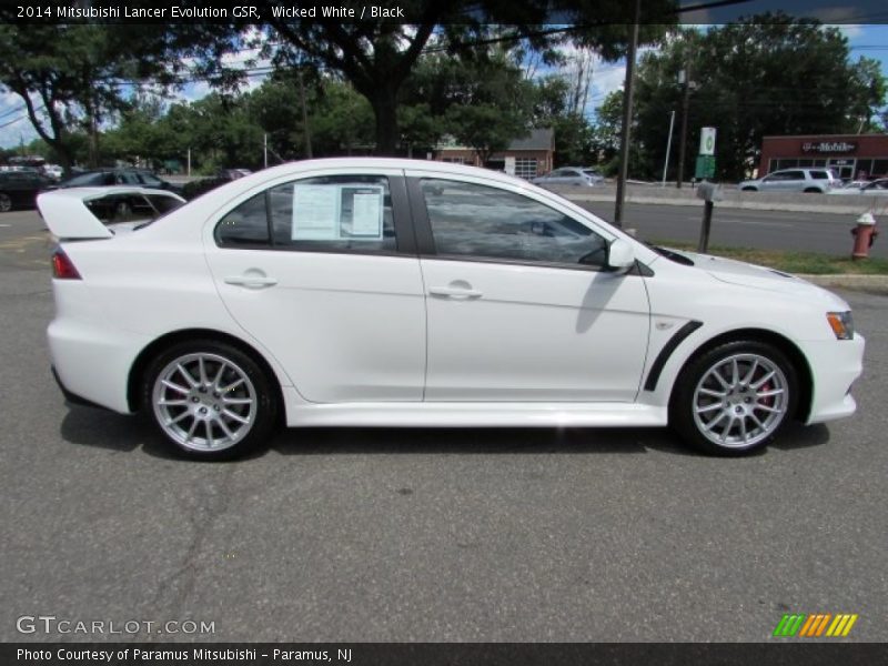 Wicked White / Black 2014 Mitsubishi Lancer Evolution GSR