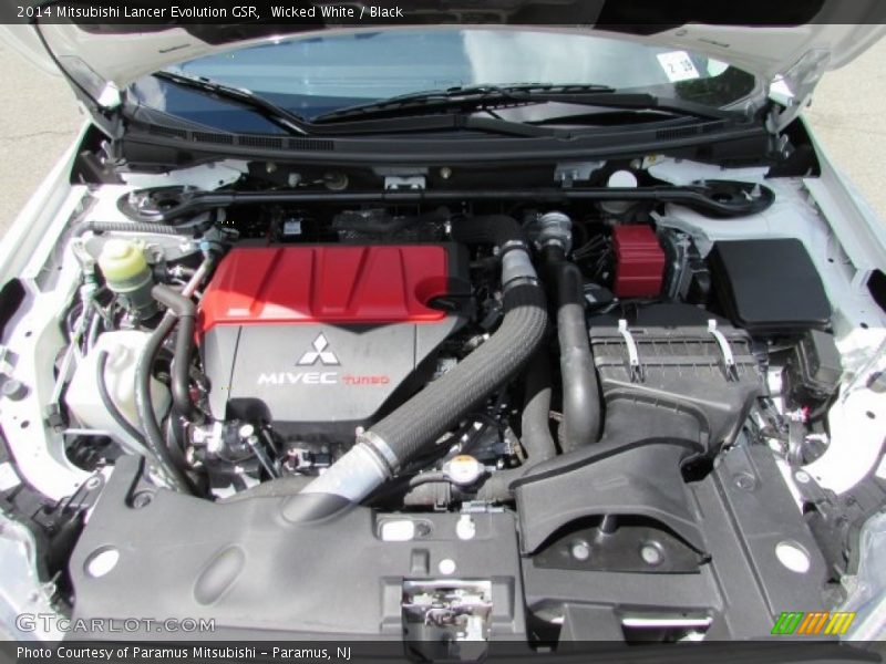 Wicked White / Black 2014 Mitsubishi Lancer Evolution GSR