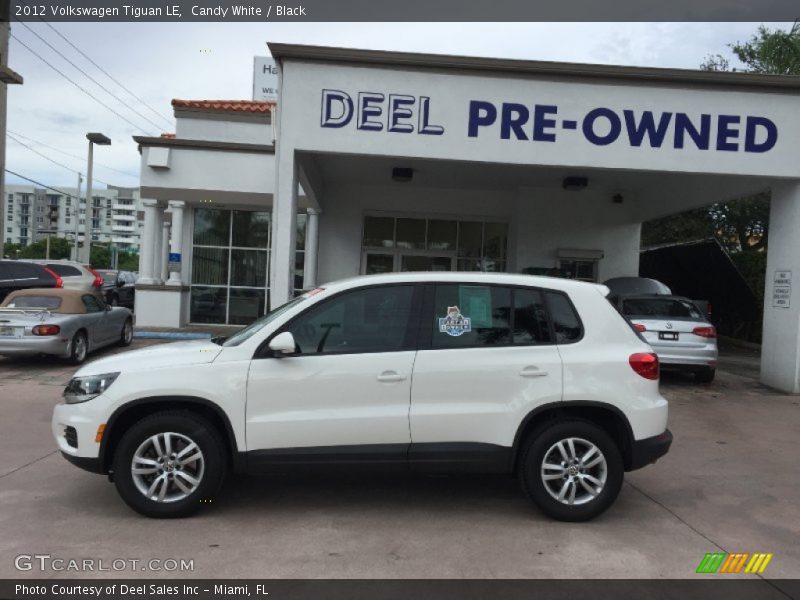 Candy White / Black 2012 Volkswagen Tiguan LE