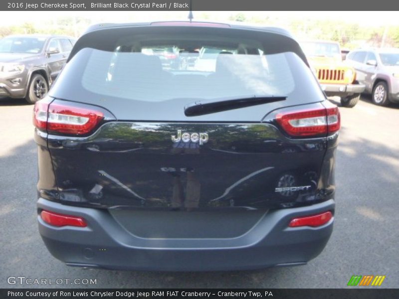 Brilliant Black Crystal Pearl / Black 2016 Jeep Cherokee Sport