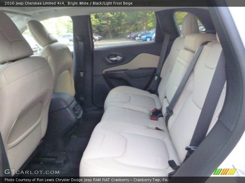 Bright White / Black/Light Frost Beige 2016 Jeep Cherokee Limited 4x4