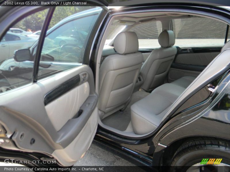 Black Onyx / Light Charcoal 2002 Lexus GS 300