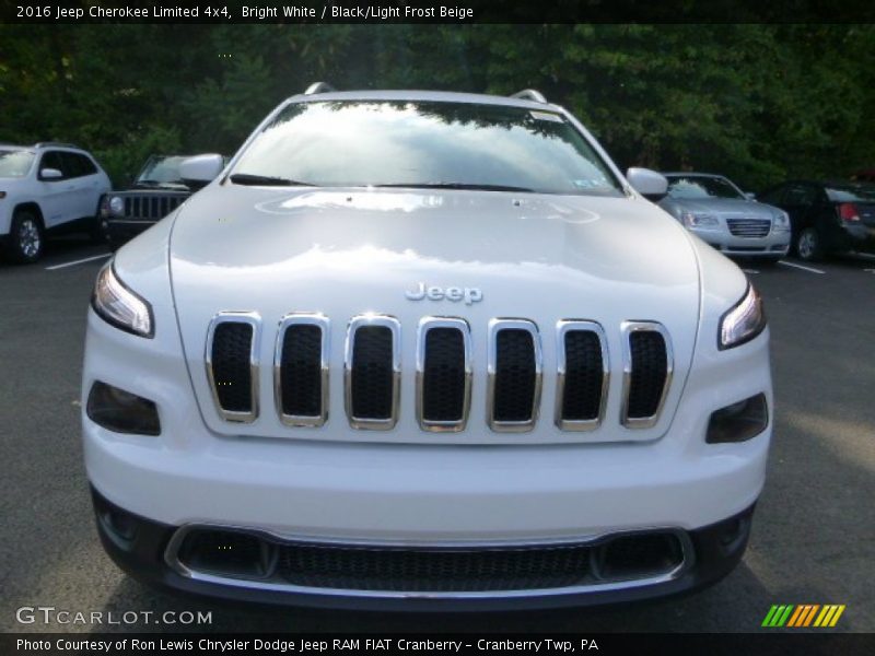 Bright White / Black/Light Frost Beige 2016 Jeep Cherokee Limited 4x4