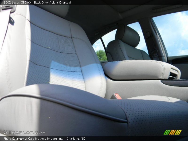 Black Onyx / Light Charcoal 2002 Lexus GS 300