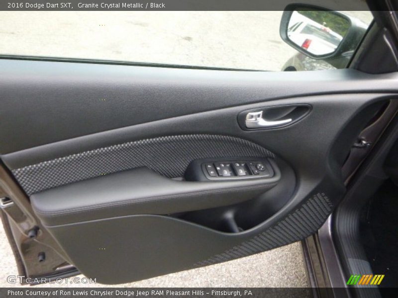 Granite Crystal Metallic / Black 2016 Dodge Dart SXT