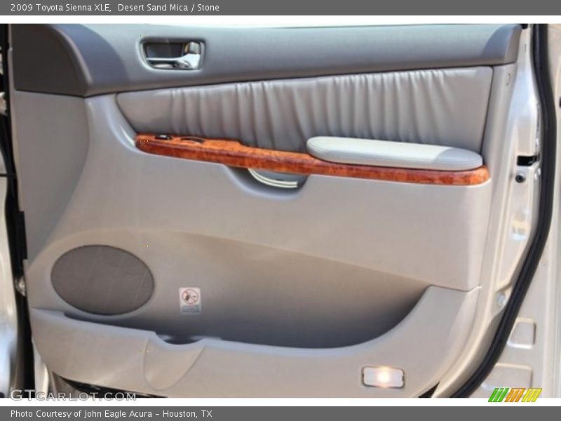 Desert Sand Mica / Stone 2009 Toyota Sienna XLE